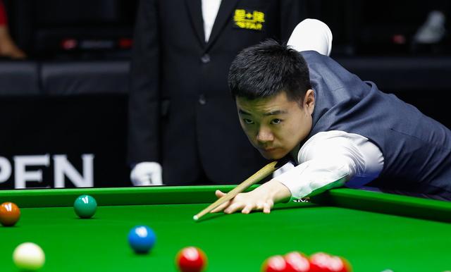 尤其是中场 尤其是中场