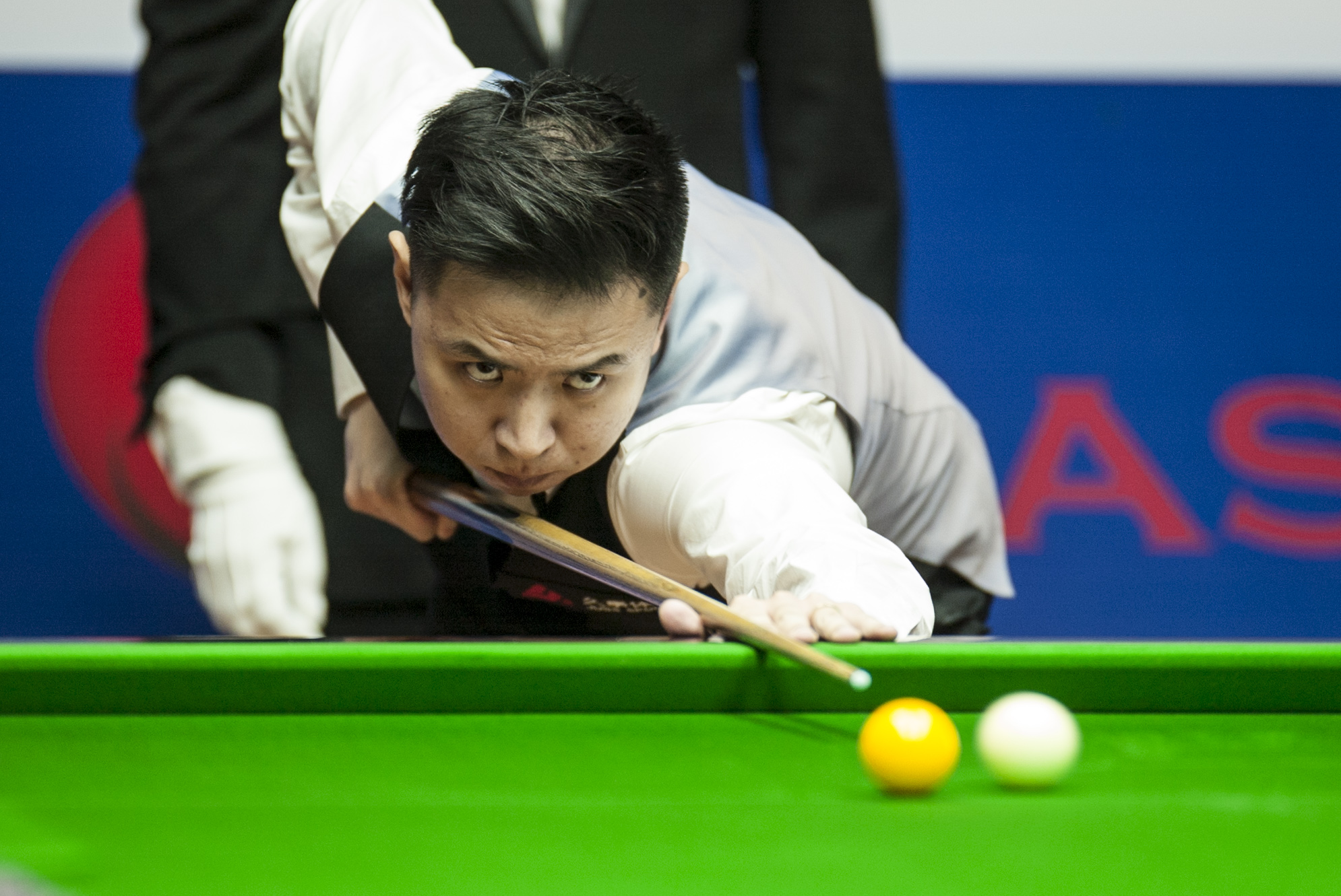 九年后的今 九年后的今