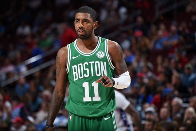 牢牢占据前 牢牢占据前